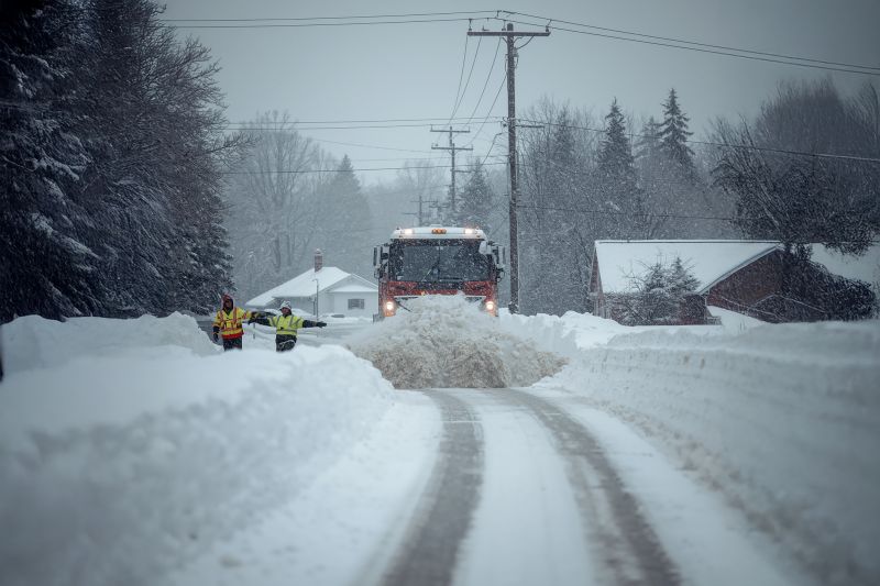 Snow Hauling Vehicle